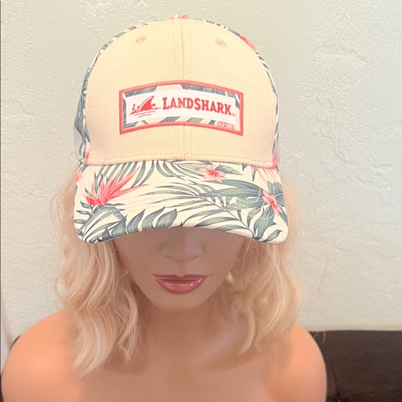 Landshark Trucker Hat Cap Other - #1590** Unisex’s Landshark Tropical Floral Trucker Hat - Cream & Green